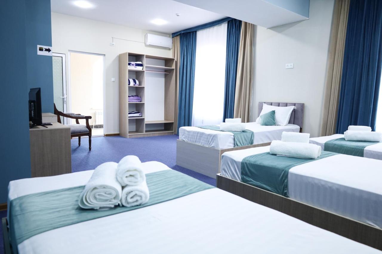 Blue Sky Bed & Breakfast ทาชเคนต์ ภายนอก รูปภาพ