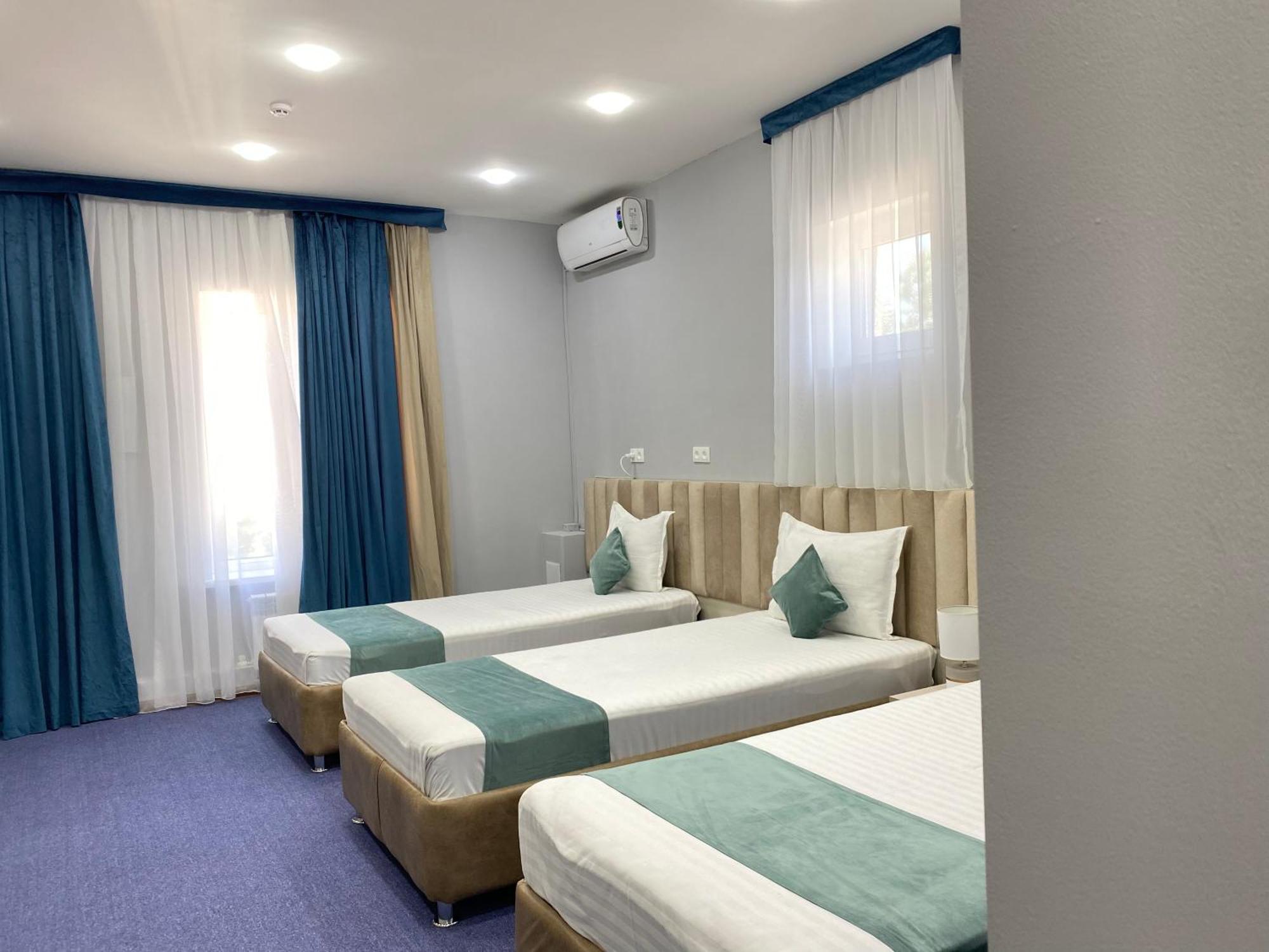 Blue Sky Bed & Breakfast ทาชเคนต์ ภายนอก รูปภาพ