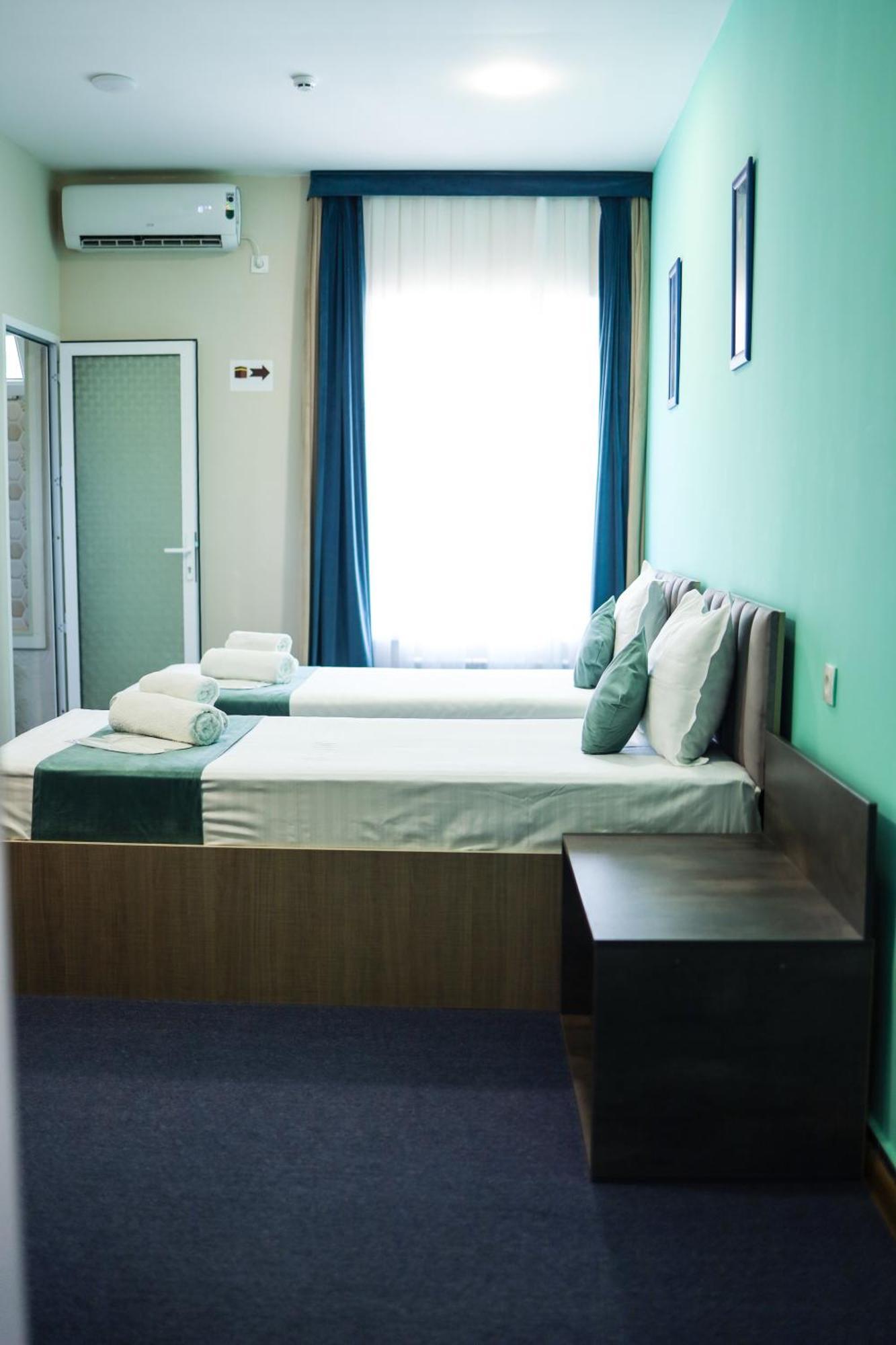 Blue Sky Bed & Breakfast ทาชเคนต์ ภายนอก รูปภาพ