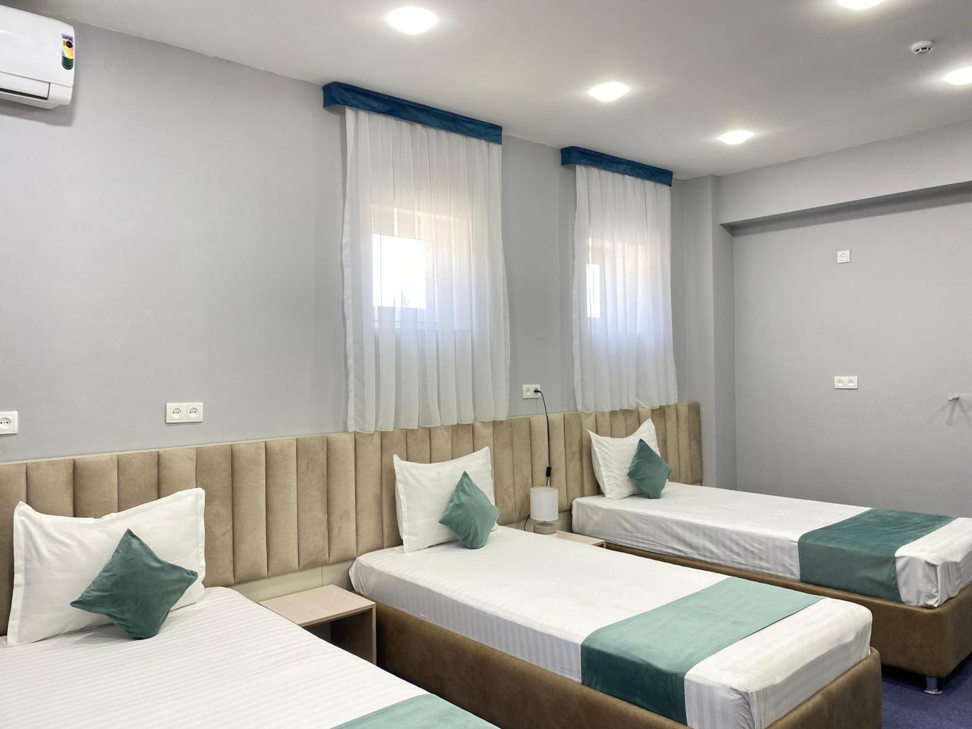 Blue Sky Bed & Breakfast ทาชเคนต์ ภายนอก รูปภาพ