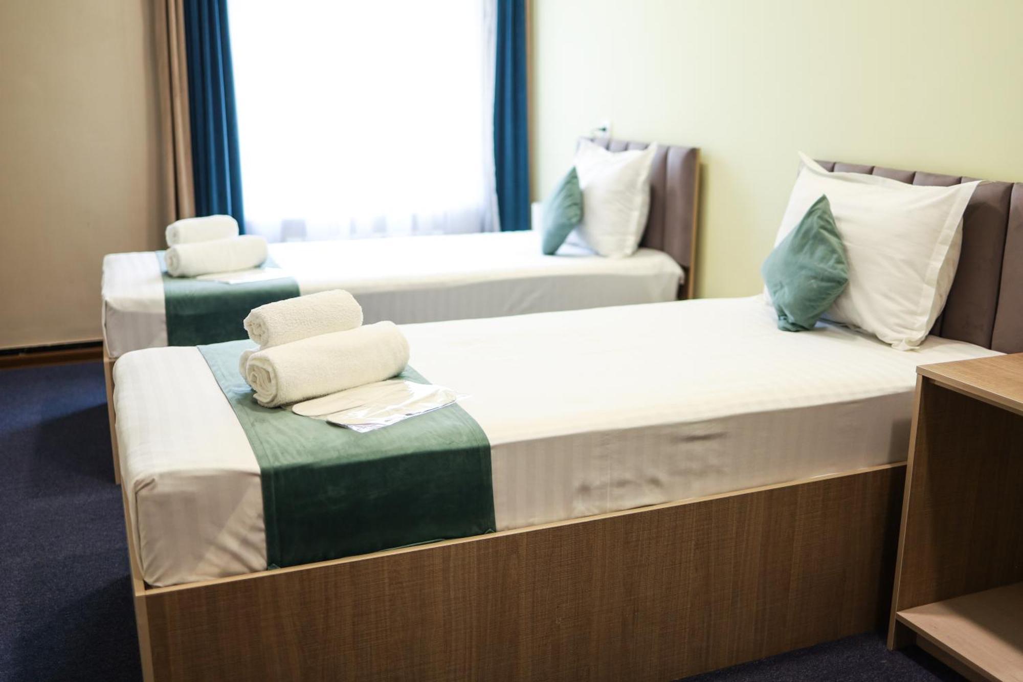 Blue Sky Bed & Breakfast ทาชเคนต์ ภายนอก รูปภาพ