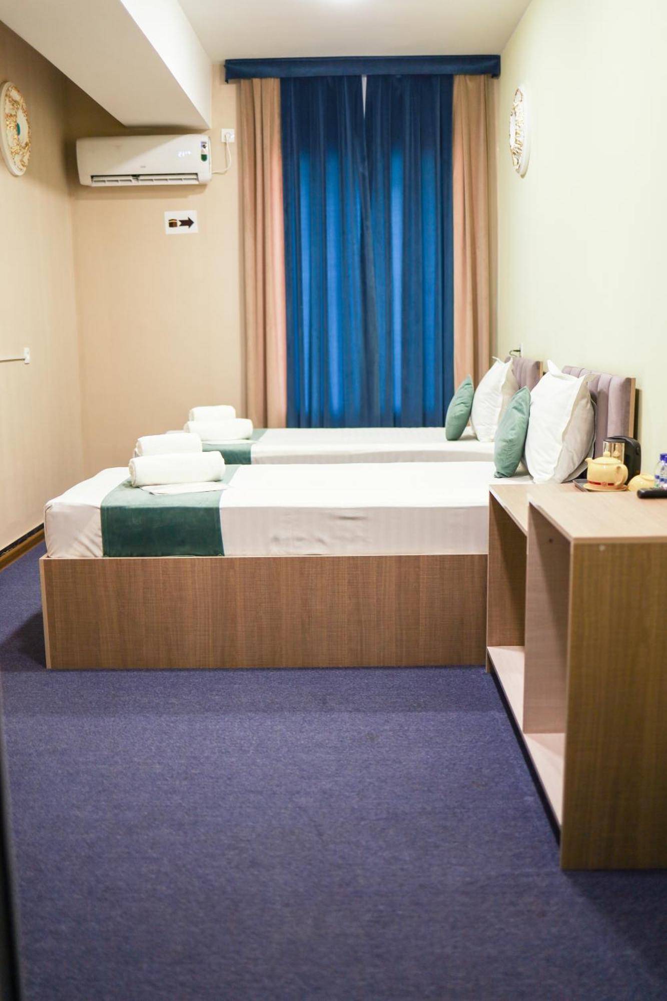 Blue Sky Bed & Breakfast ทาชเคนต์ ภายนอก รูปภาพ