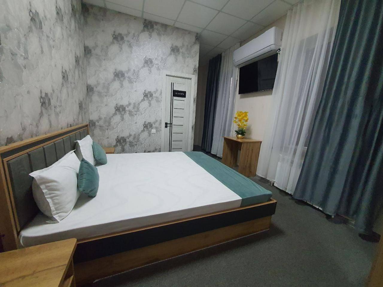 Blue Sky Bed & Breakfast ทาชเคนต์ ภายนอก รูปภาพ