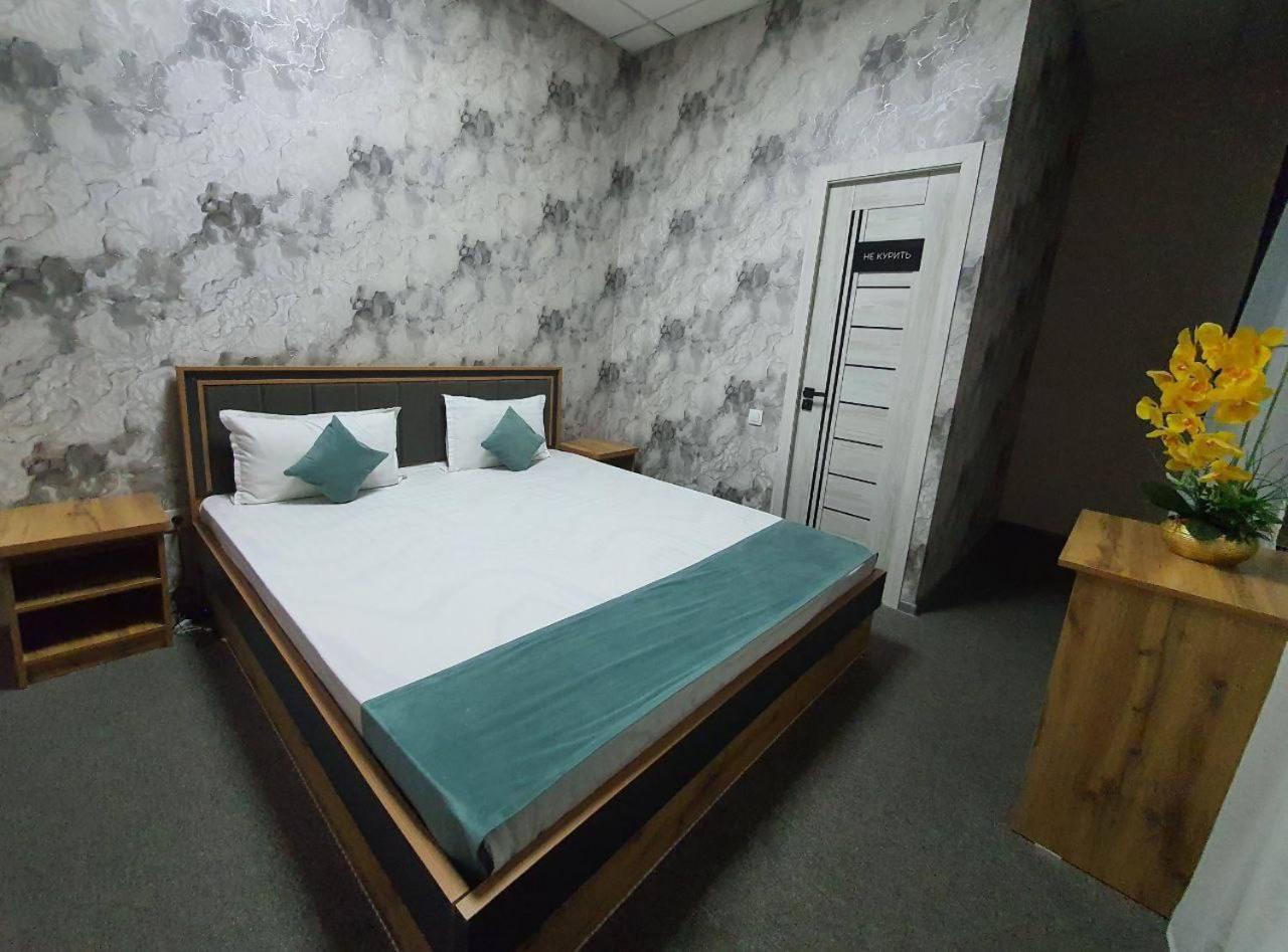 Blue Sky Bed & Breakfast ทาชเคนต์ ภายนอก รูปภาพ