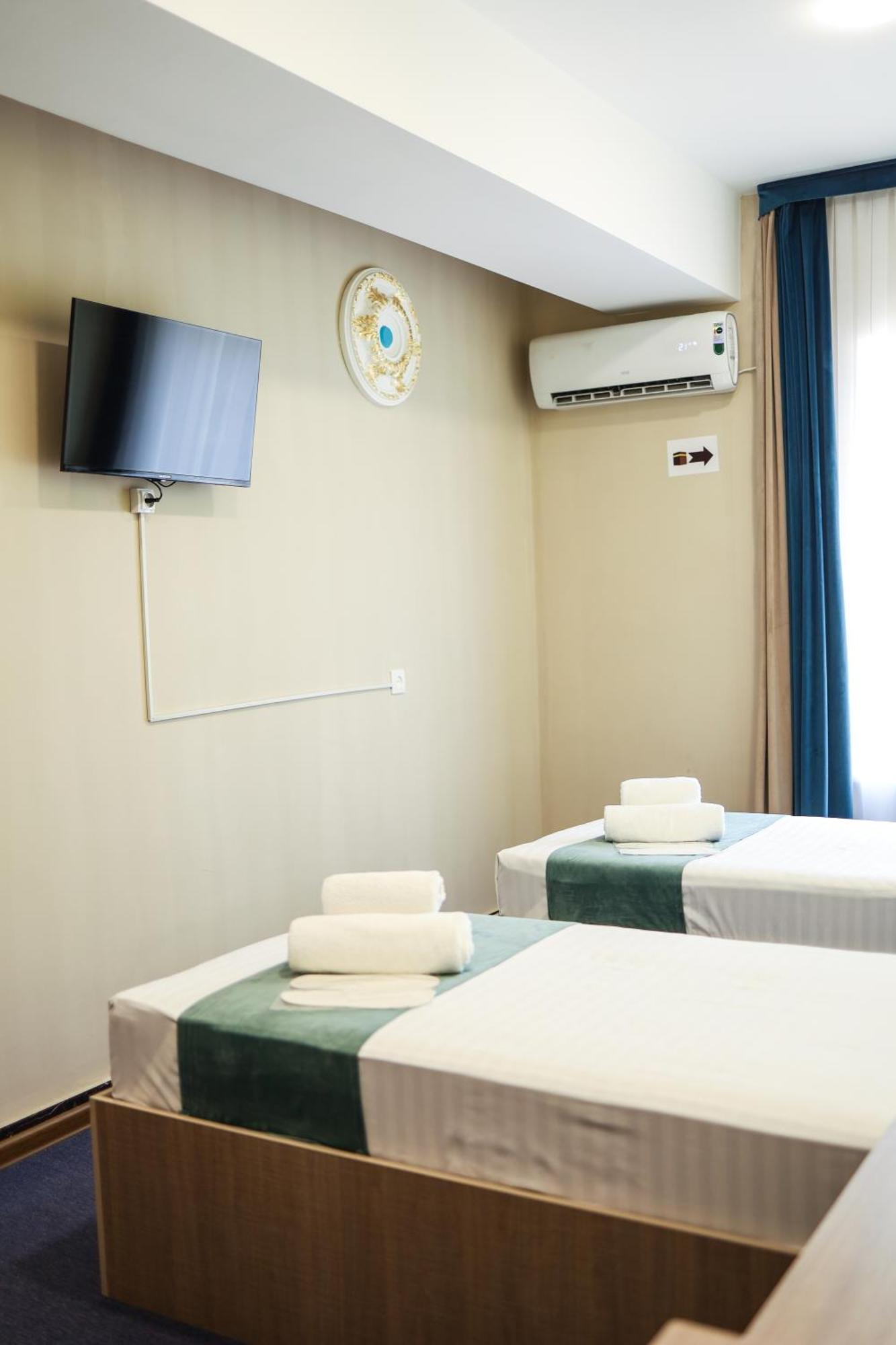 Blue Sky Bed & Breakfast ทาชเคนต์ ภายนอก รูปภาพ